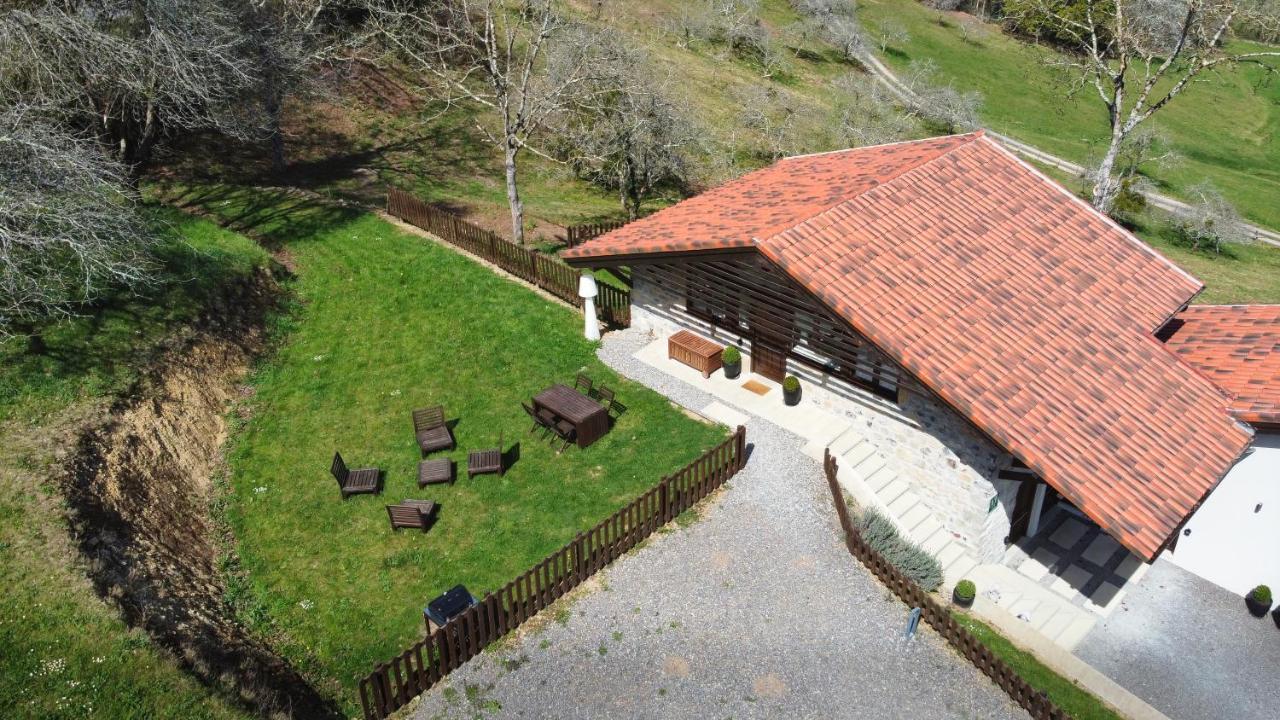 Finca La Caseria Apartamentos Cangas de Onis Exterior photo